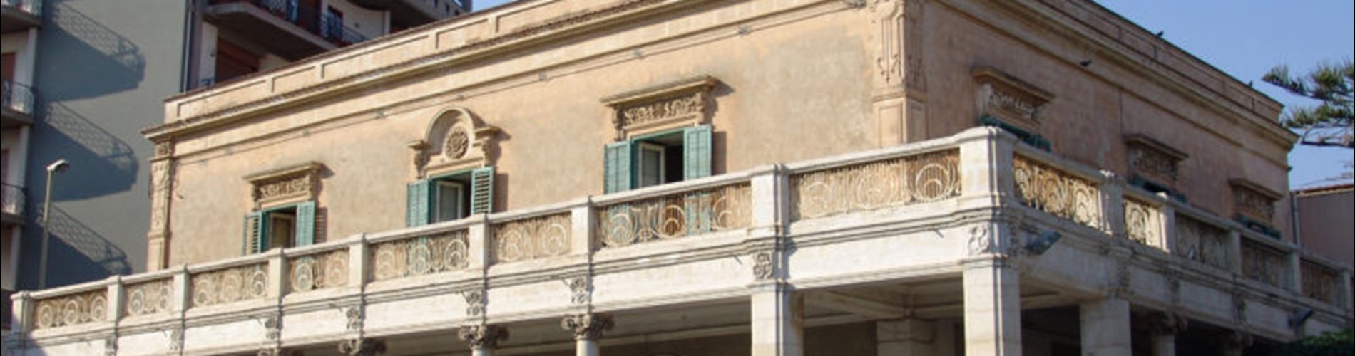Palazzo Giunta - Musso Palazzo Giunta - Musso